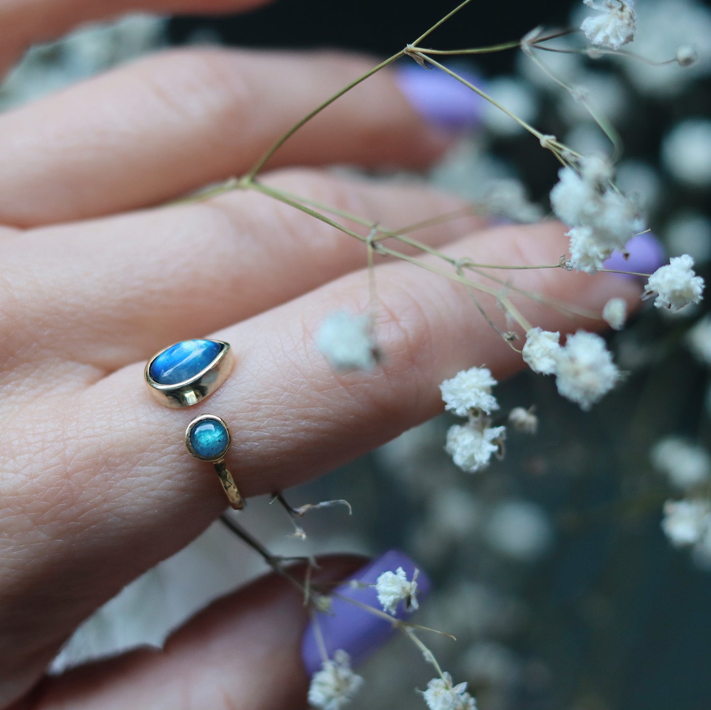 Ava Ring with Moonstone and Labradorite