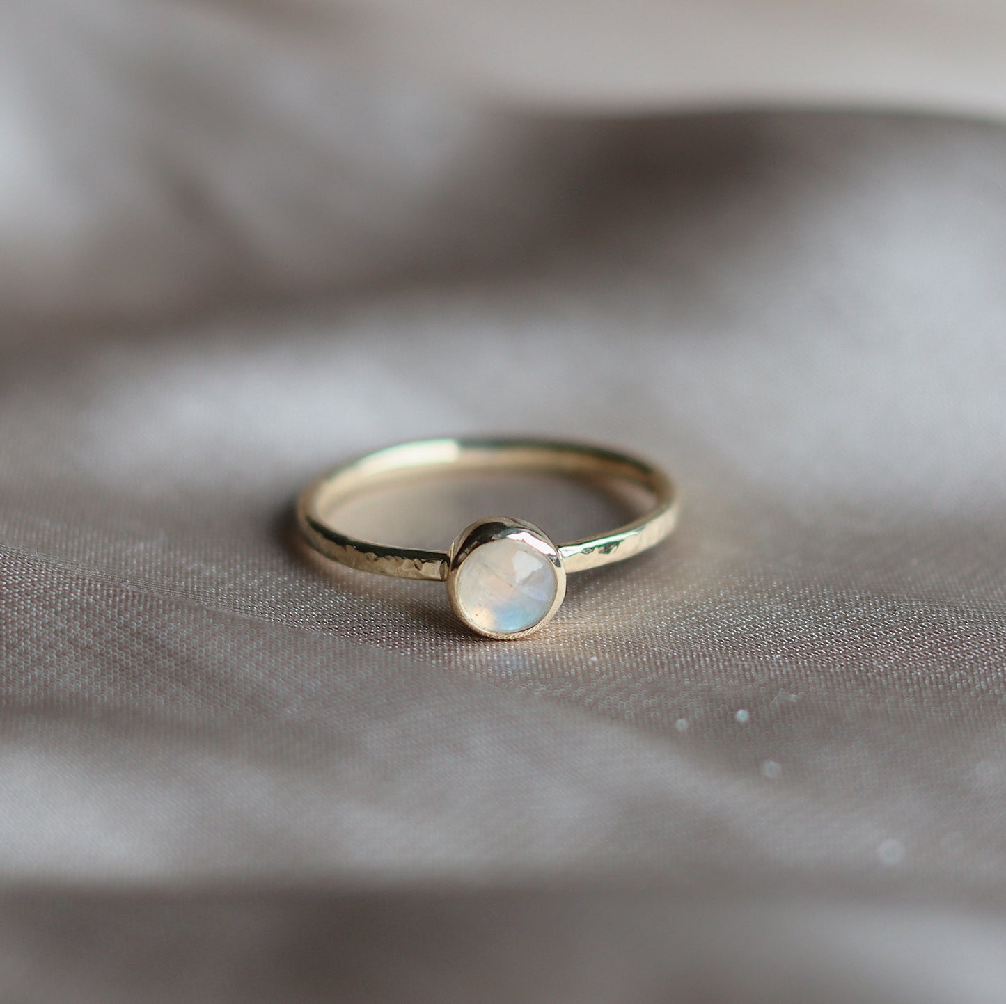 Lunafea Ring with Moonstone (14K gold)