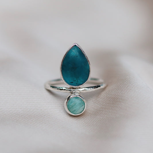 Isa Ring with Amazonite and Apatite