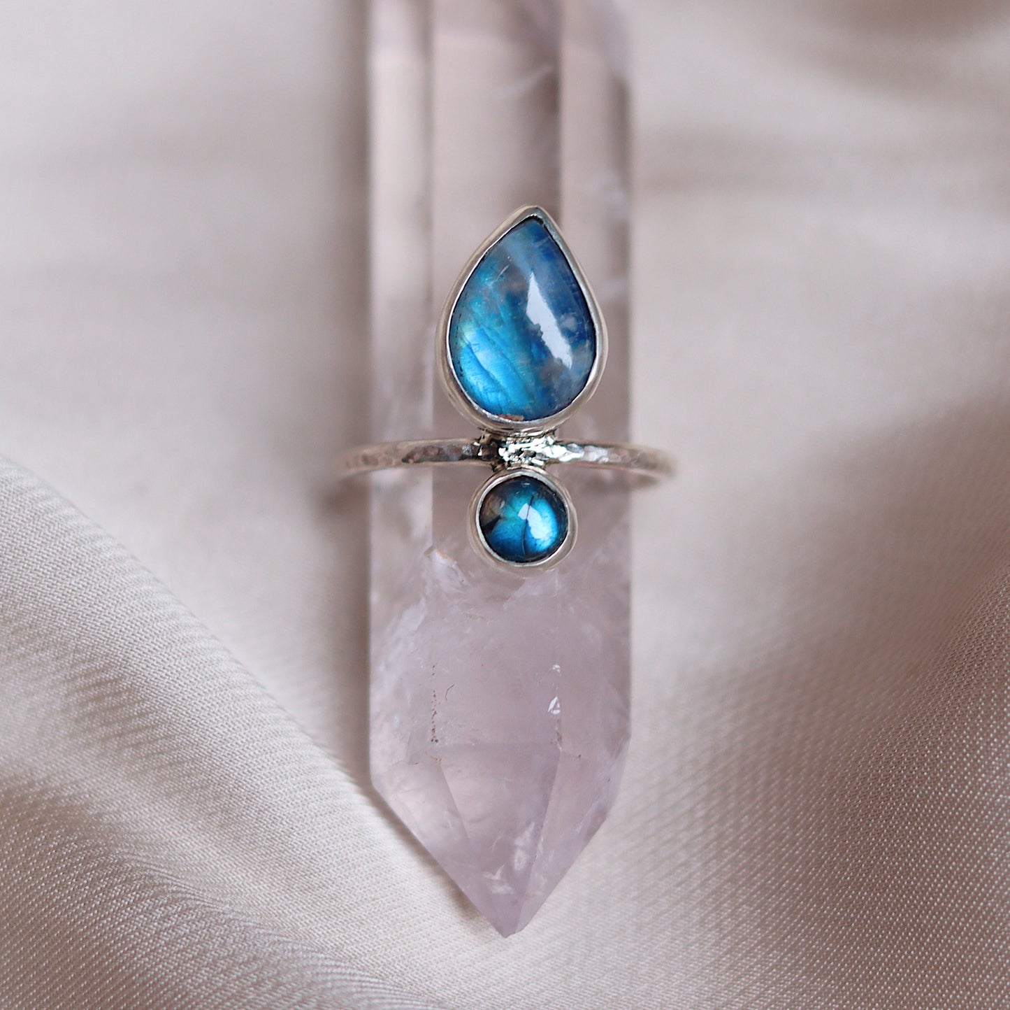 Isa Ring with Moonstone and Labradorite