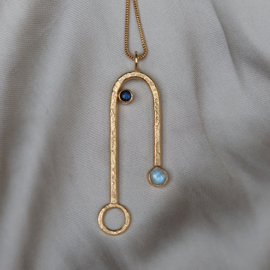 Koena Necklace with Labradorite and Moonstone