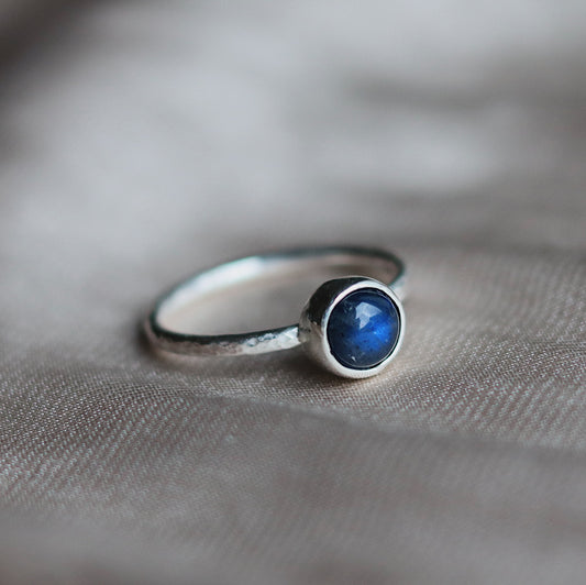 Lunafea Ring with Labradorite