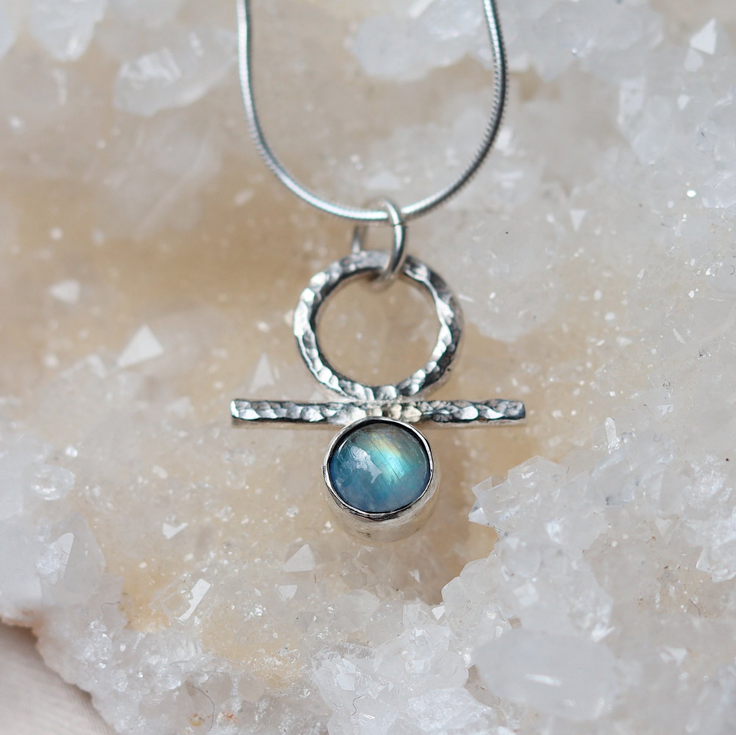 Isa Necklace with Moonstone