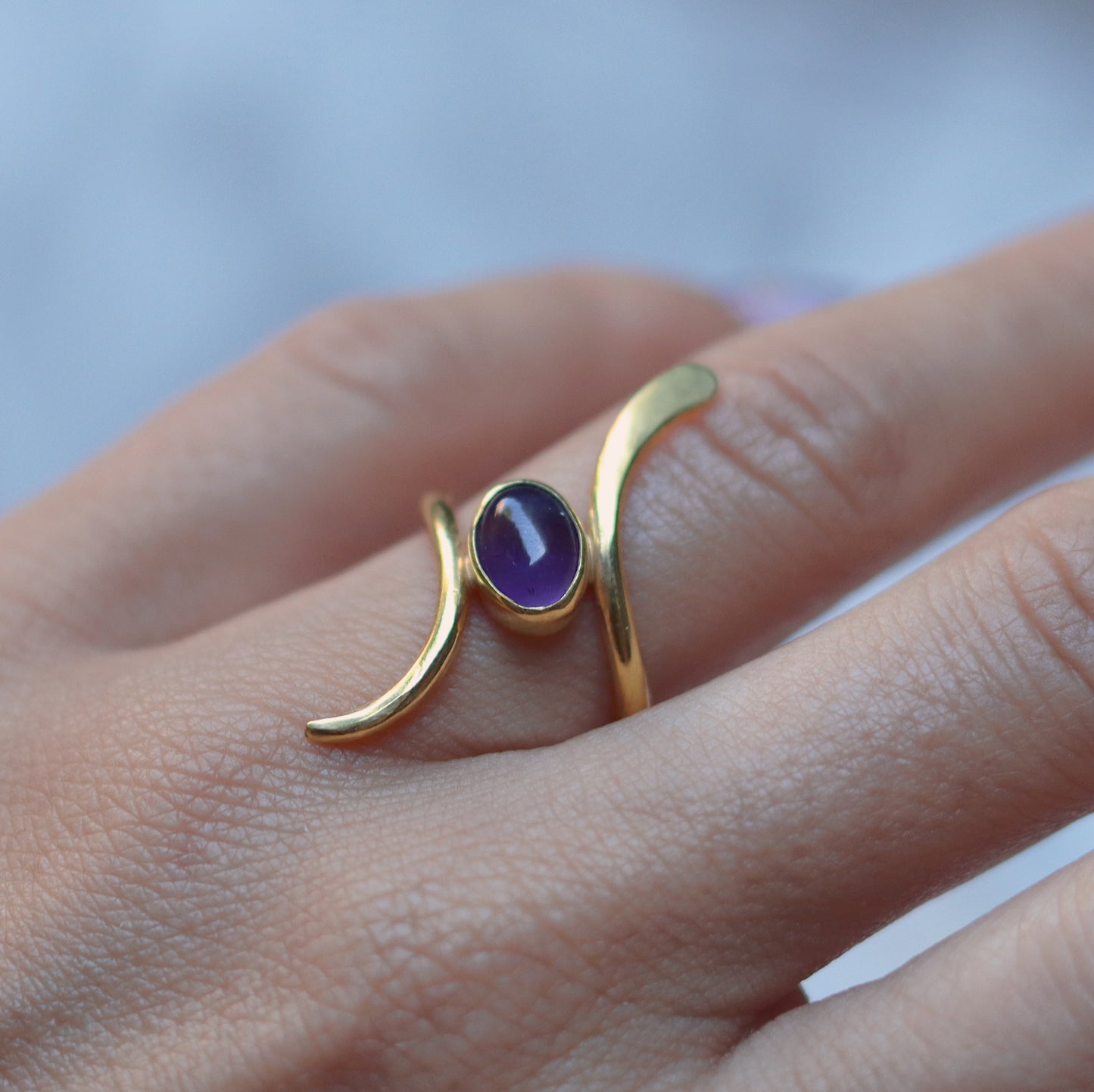 Naaga Ring with Amethyst