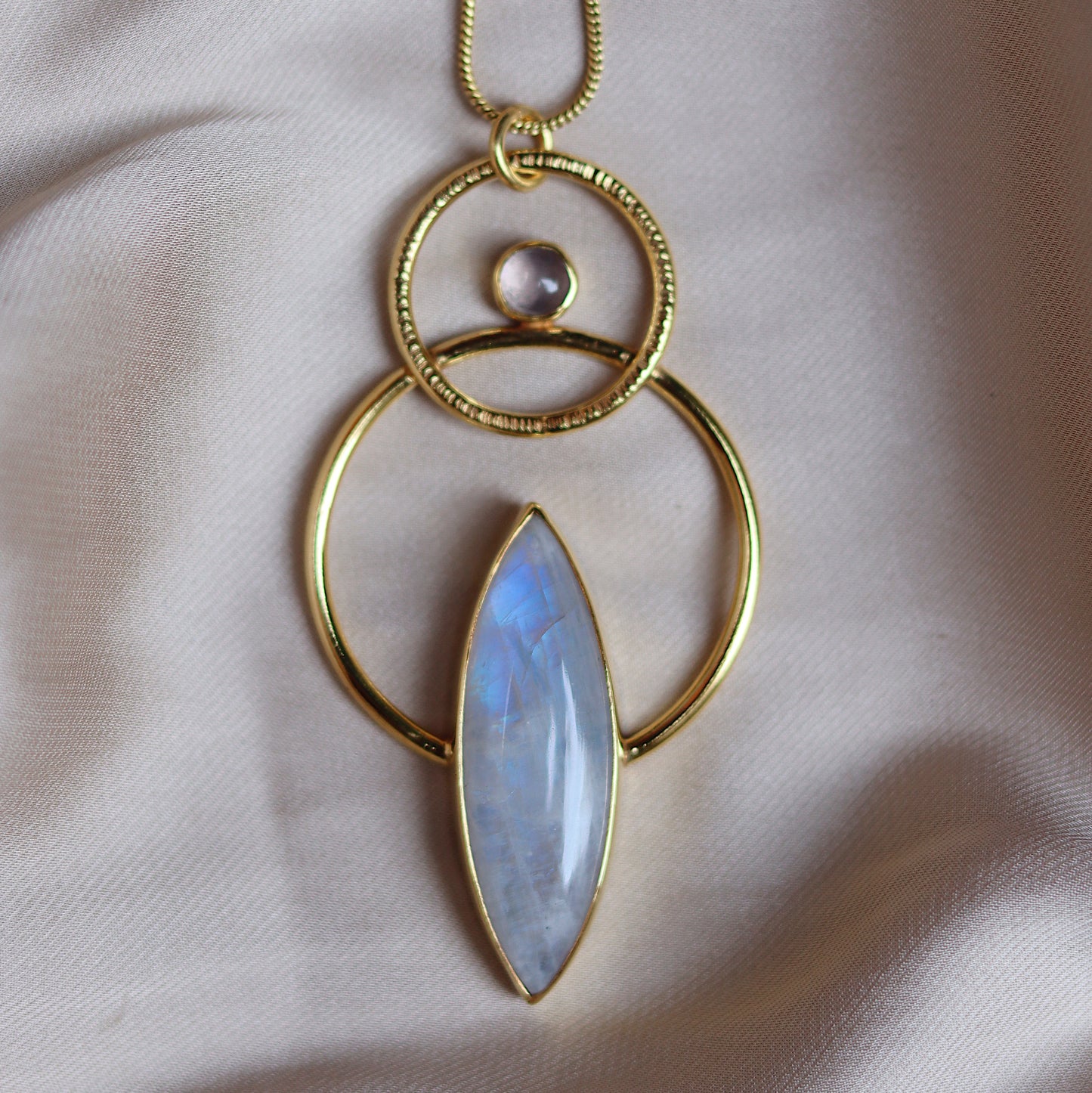 Ema Necklace with Moonstone and Rose Quartz