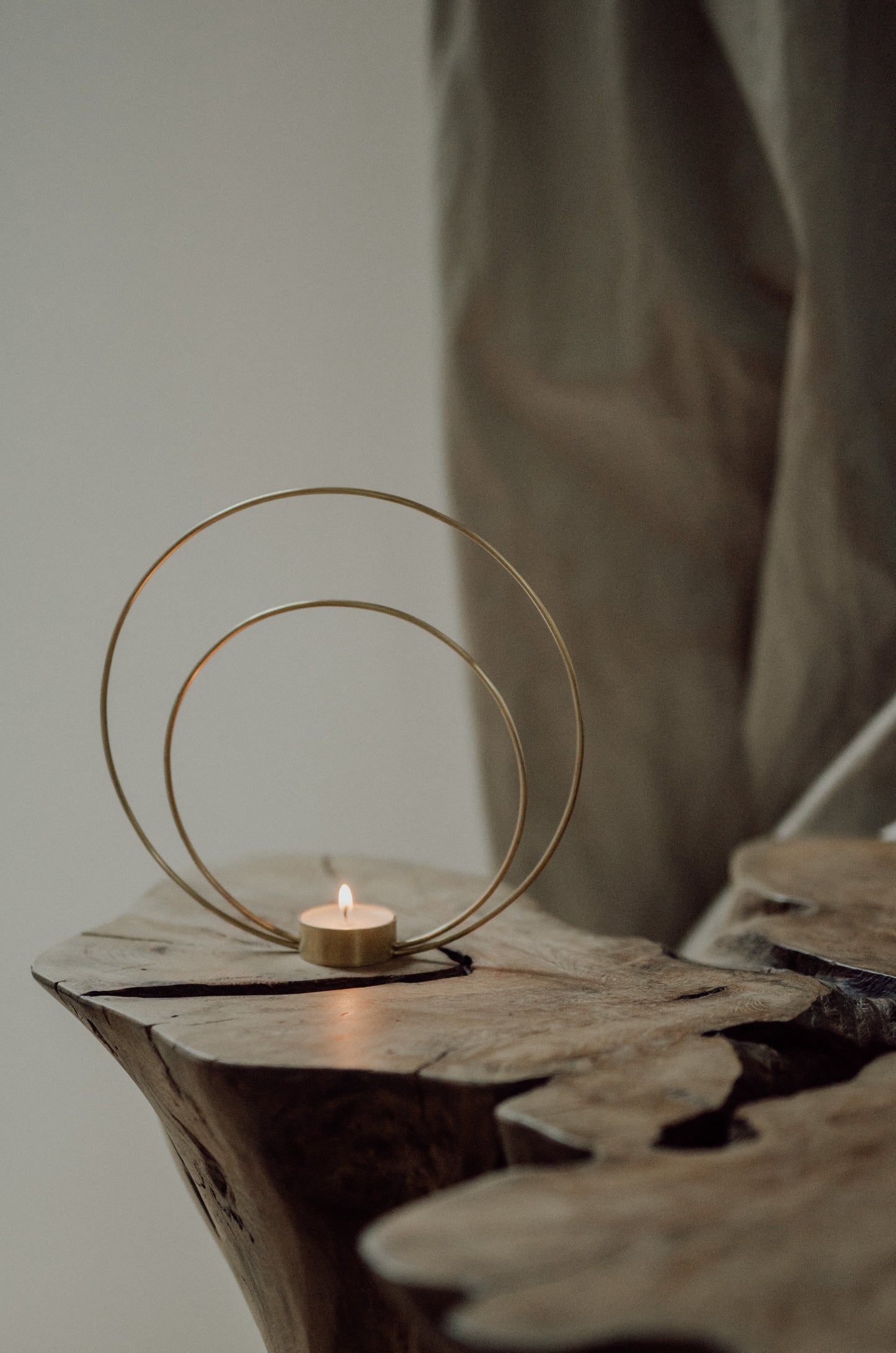 Mara Candle Holder