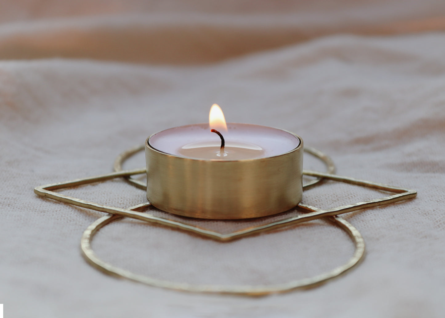 Izar Candle Holder