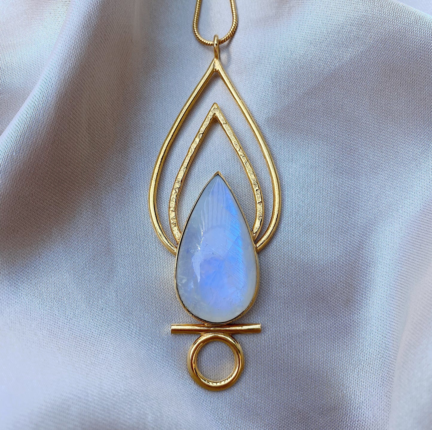 Juna Necklace with Moonstone