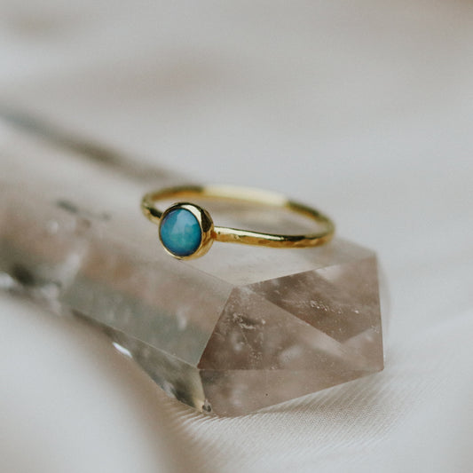 Lunafea Ring with Opal